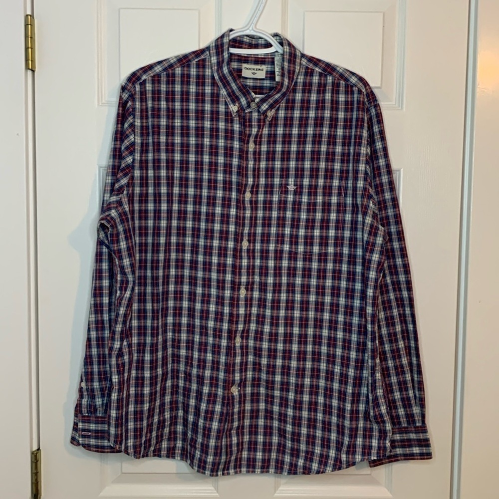 Dockers Red White Blue Long Sleeve Dress Shirt Men’s Size Large Embroidered Logo